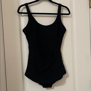 Gottex swimsuit size 14 excellent condition